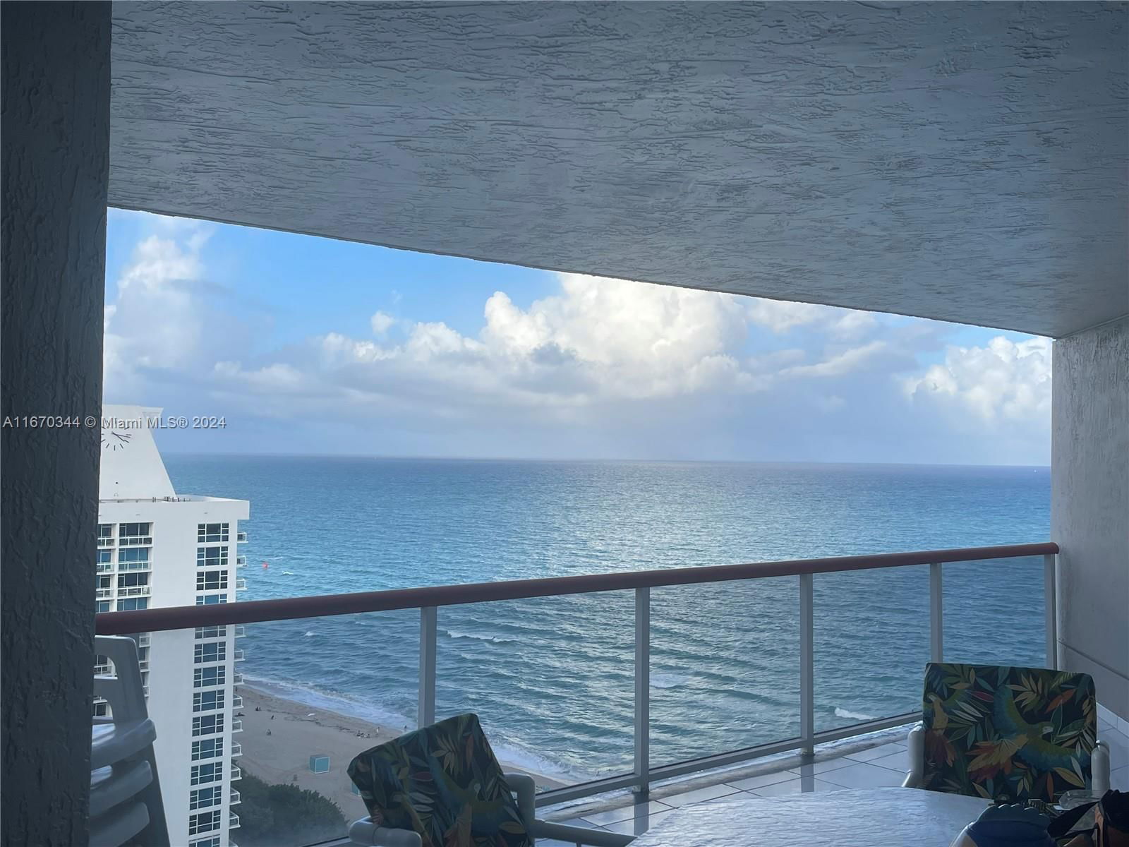 Real estate property located at 6767 Collins Ave PH 2105, Miami-dade, The Sterling Condo, Miami Beach, FL