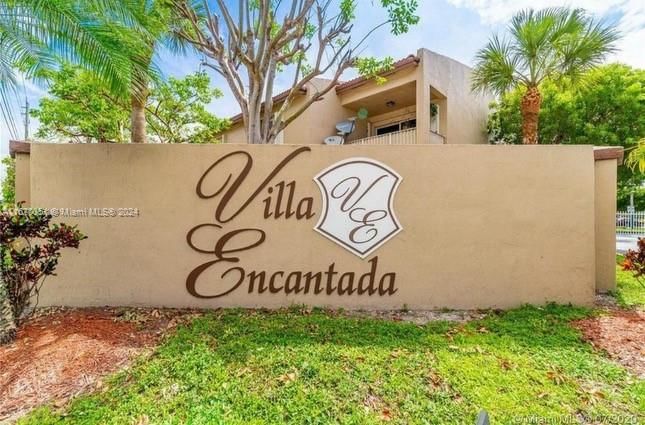 Real estate property located at 15701 137th Ave #104, Miami-Dade, VILLA ENCANTADA CONDO NO, Miami, FL