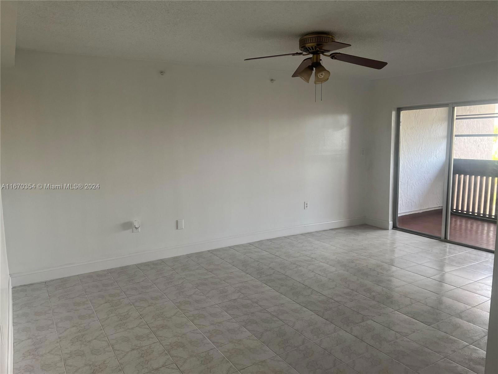 Real estate property located at 10641 108th Ave #4E, Miami-Dade, THE PRADO CONDO, Miami, FL