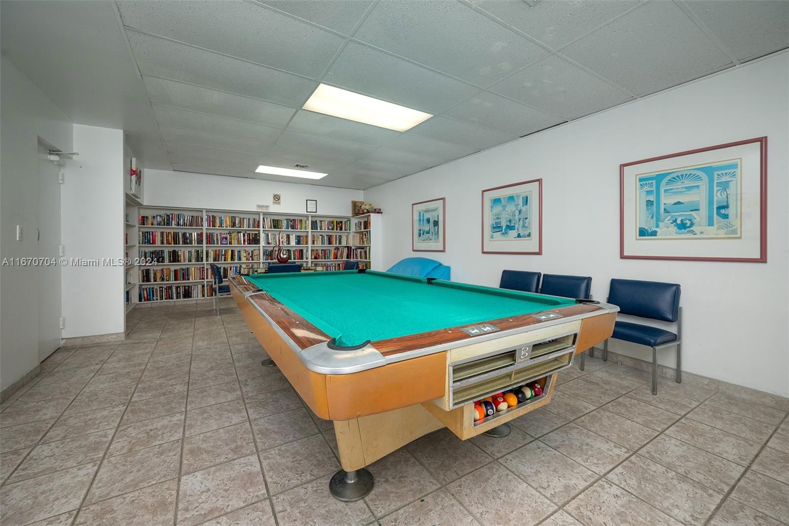 Real estate property located at 20500 Country Club Dr #501, Miami-dade, Biscaya Iii Condo, Aventura, FL
