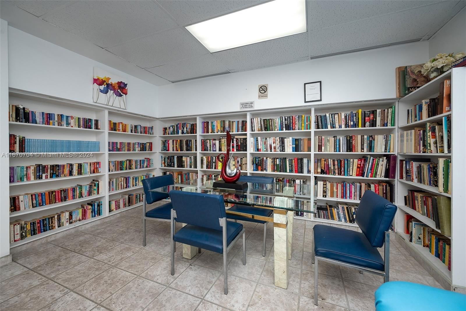 Real estate property located at 20500 Country Club Dr #501, Miami-dade, Biscaya Iii Condo, Aventura, FL