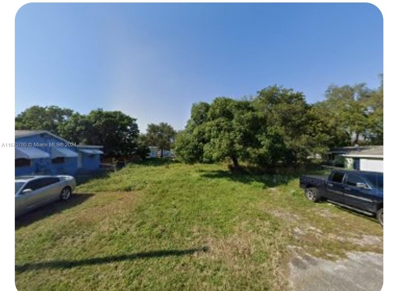 Real estate property located at 8048 14th Ct, Miami-Dade, REV PL LITTLE RIVER TERR, Miami, FL