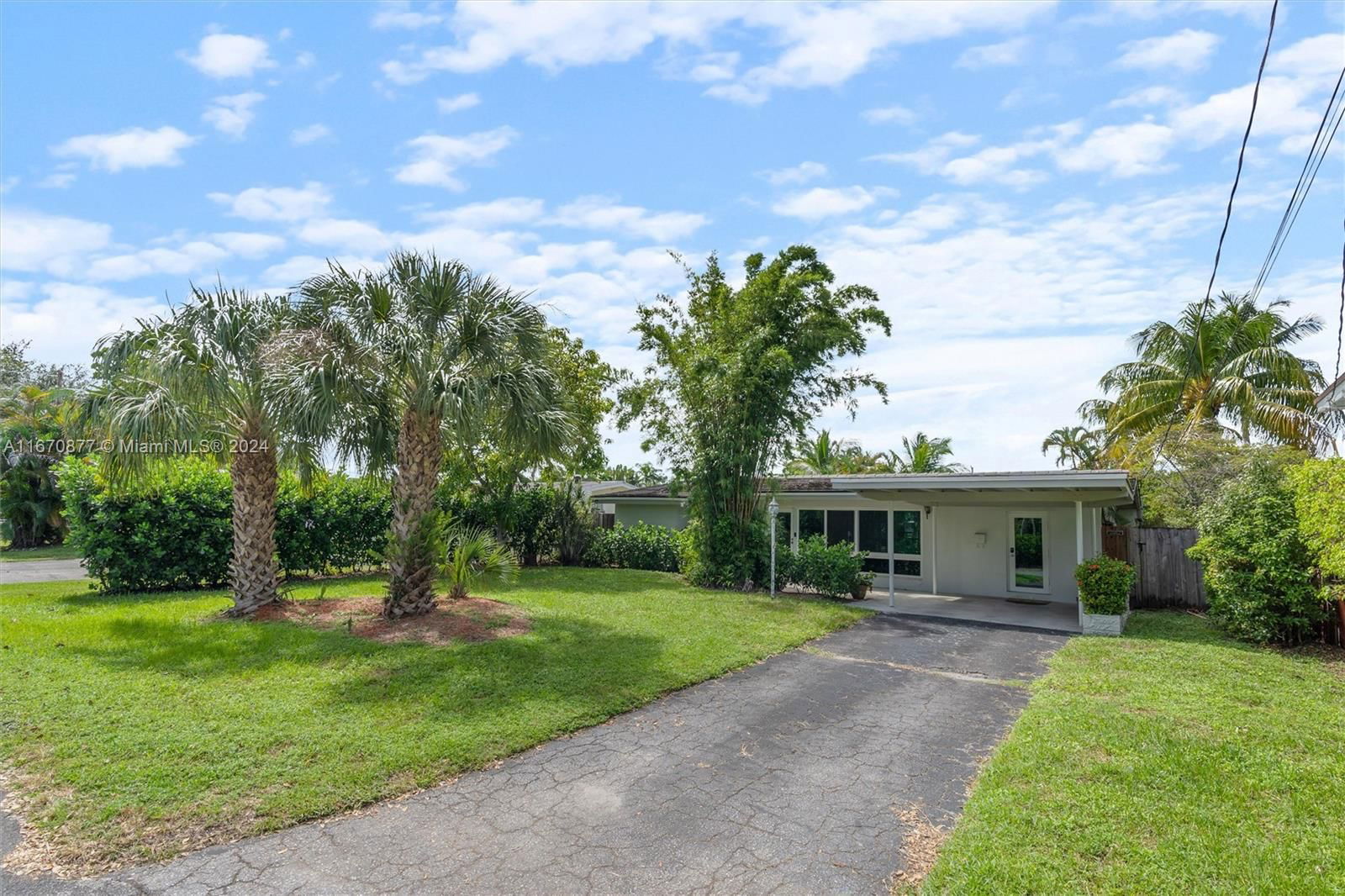 Real estate property located at 2531 Sugarloaf Ln, Broward, LAUDERDALE ISLES NO 2-BLK, Fort Lauderdale, FL