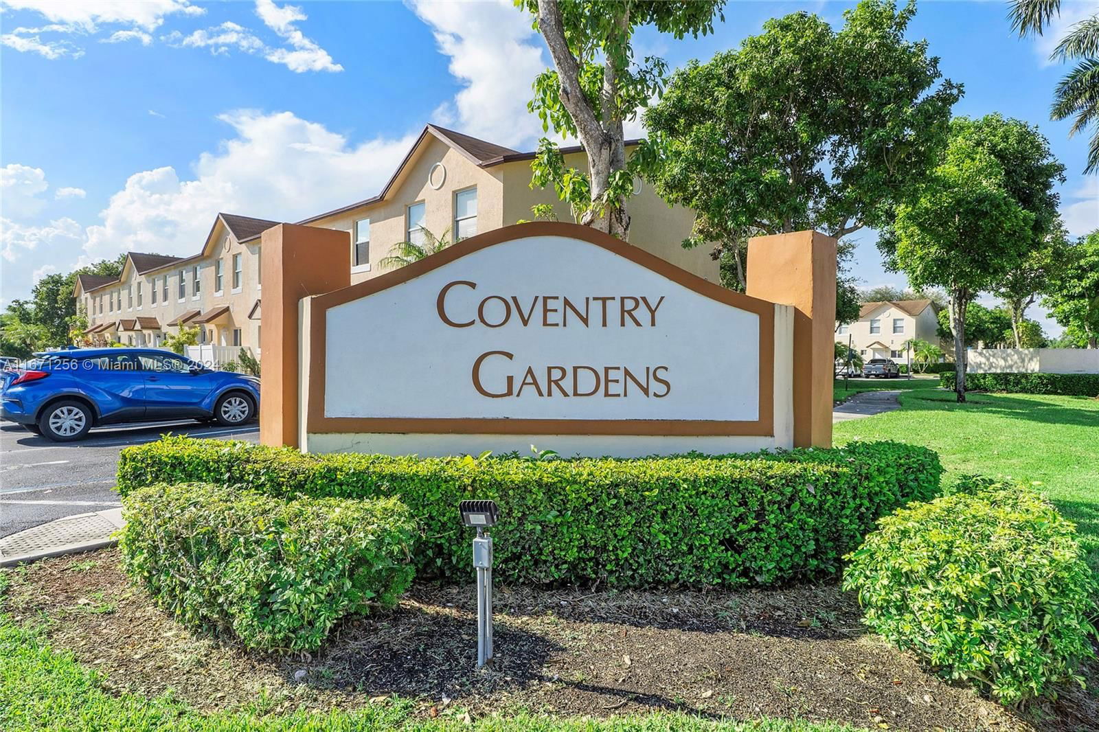 Real estate property located at 6623 Winfield Blvd #8-4, Broward, COVENTRY HOUSE, Margate, FL