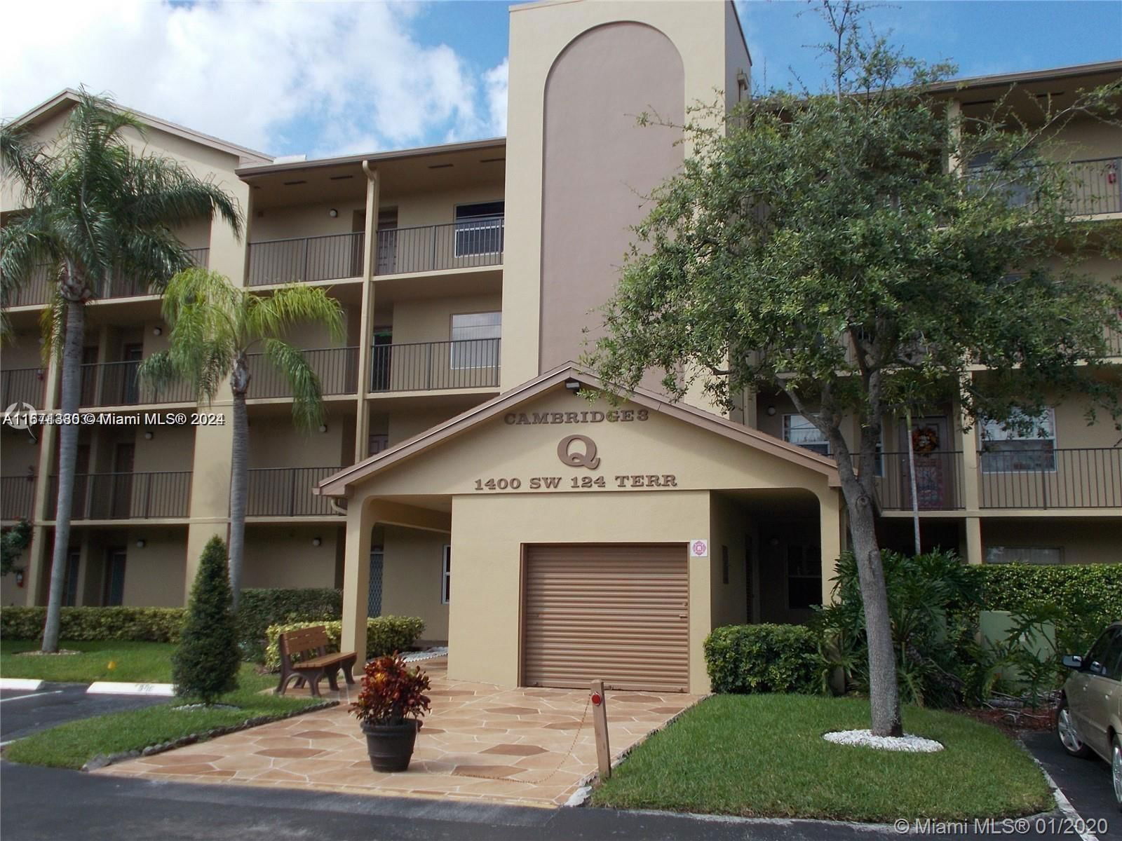 Real estate property located at 1400 124th Ter #307Q, Broward, CAMBRIDGE AT CENTURY VILL, Pembroke Pines, FL