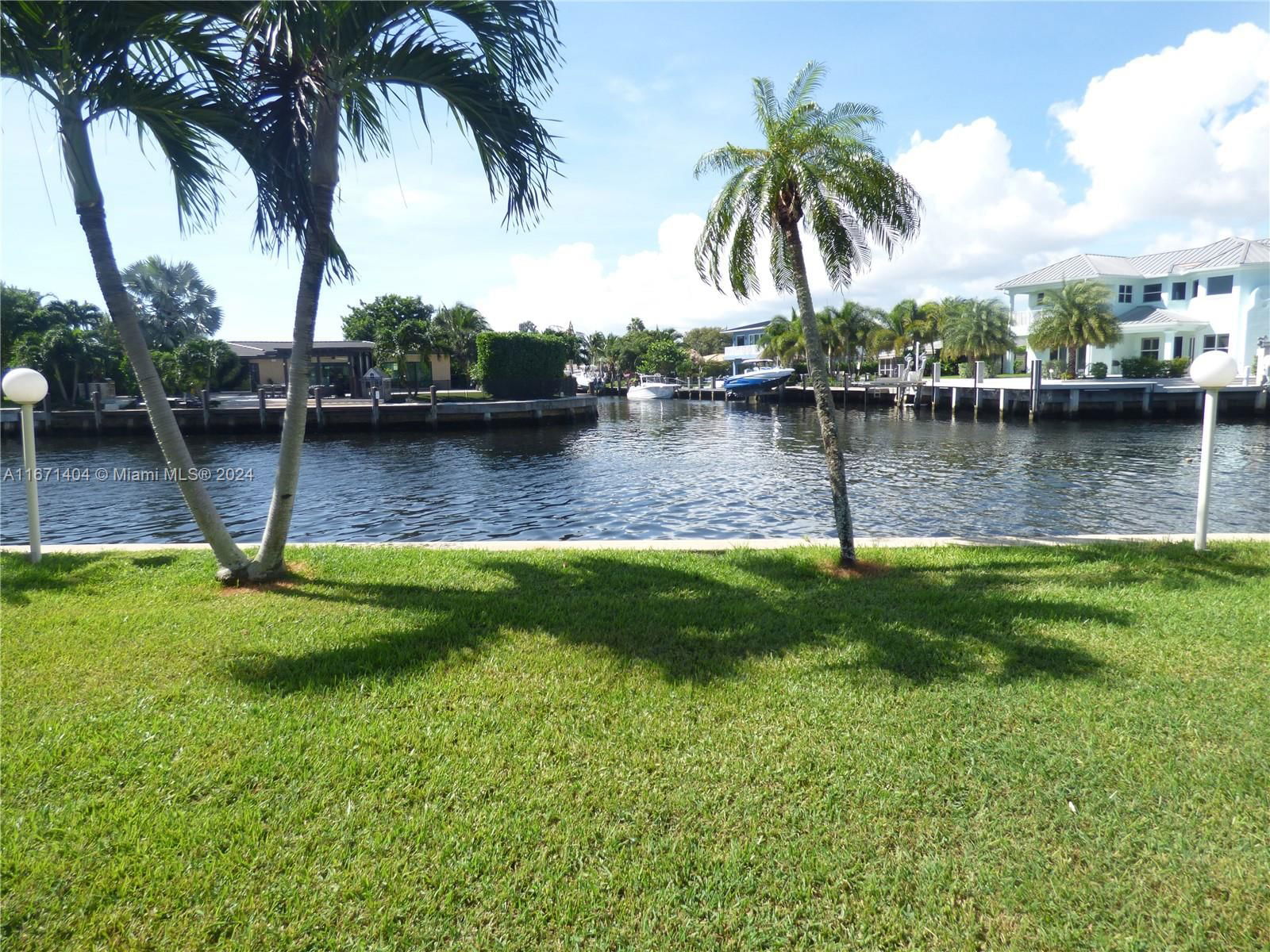 Real estate property located at 1100 Pine Dr #107, Broward, PINE DRIVE MANOR CONDO, Pompano Beach, FL