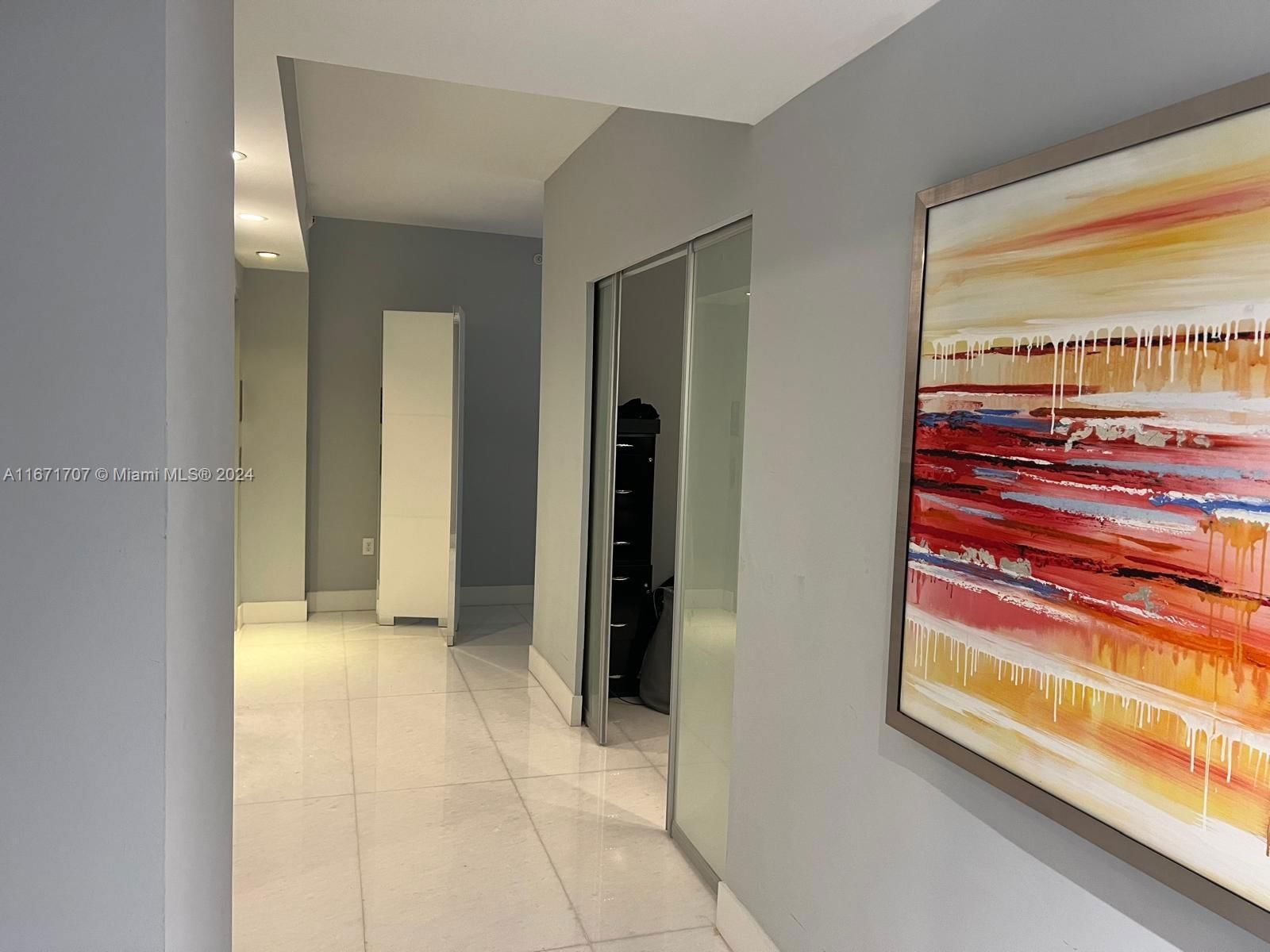 Real estate property located at 1010 Brickell Ave #1405, Miami-Dade, 1010 BRICKELL CONDO, Miami, FL