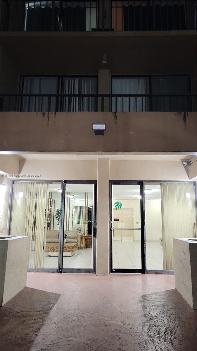 Real estate property located at 16751 9th Ave #308, Miami-dade, Windwood Condo, North Miami Beach, FL