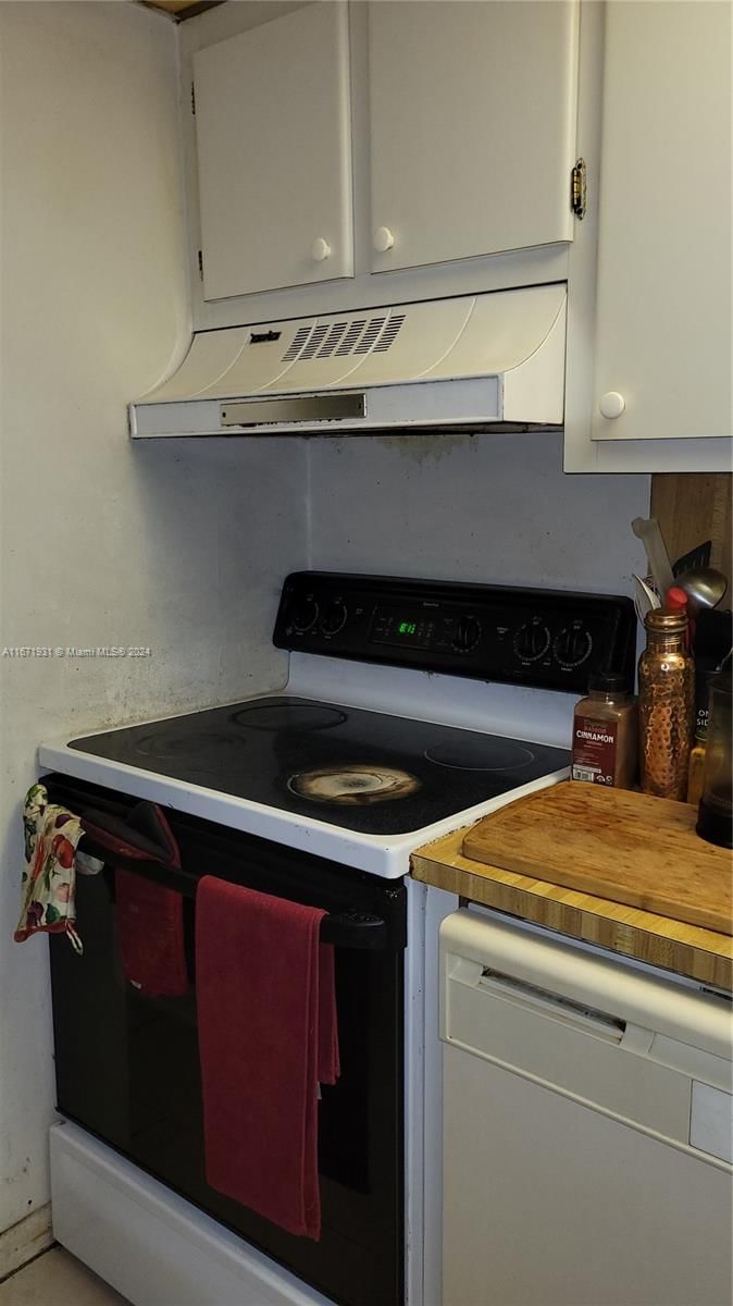 Real estate property located at 16751 9th Ave #308, Miami-dade, Windwood Condo, North Miami Beach, FL
