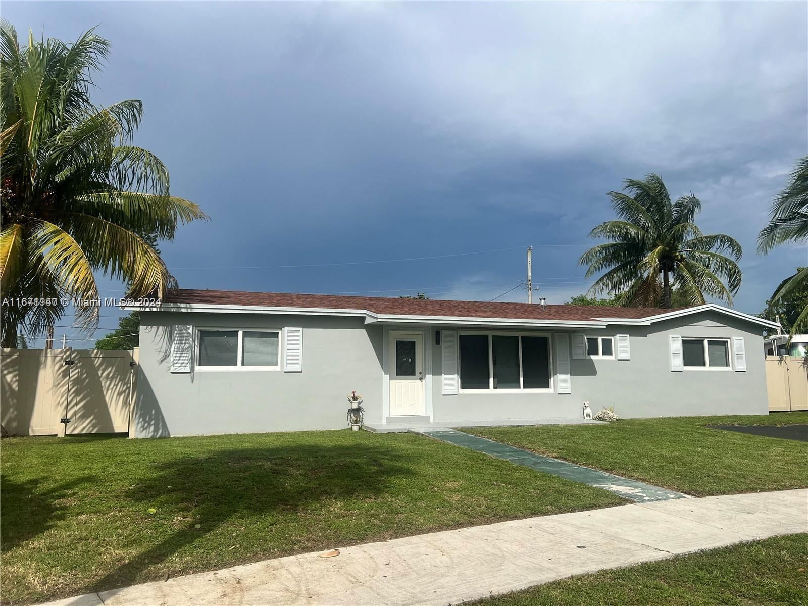 Real estate property located at 20505 25th Ct, Miami-Dade, Miami Gardens, FL