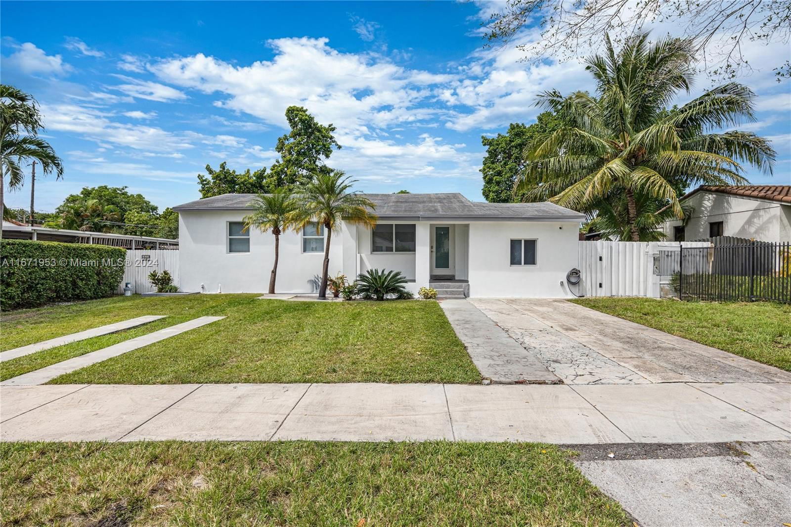 Real estate property located at 670 Flagami Blvd, Miami-Dade, FLAGAMI SEC A, Miami, FL