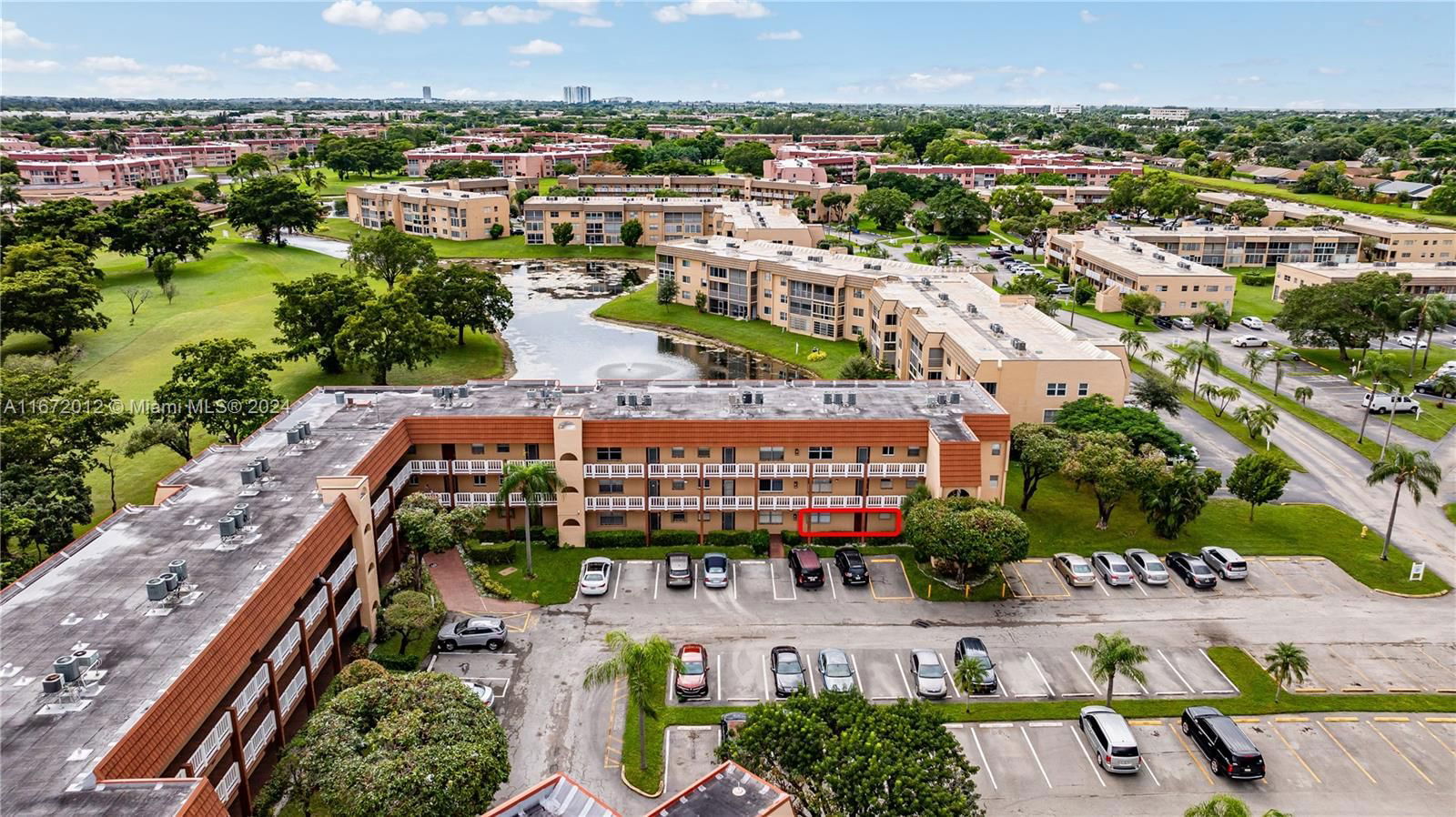 Real estate property located at 9261 Sunrise Lakes Blvd #111, Broward, SUNRISE LAKES 97 CONDO, Sunrise, FL