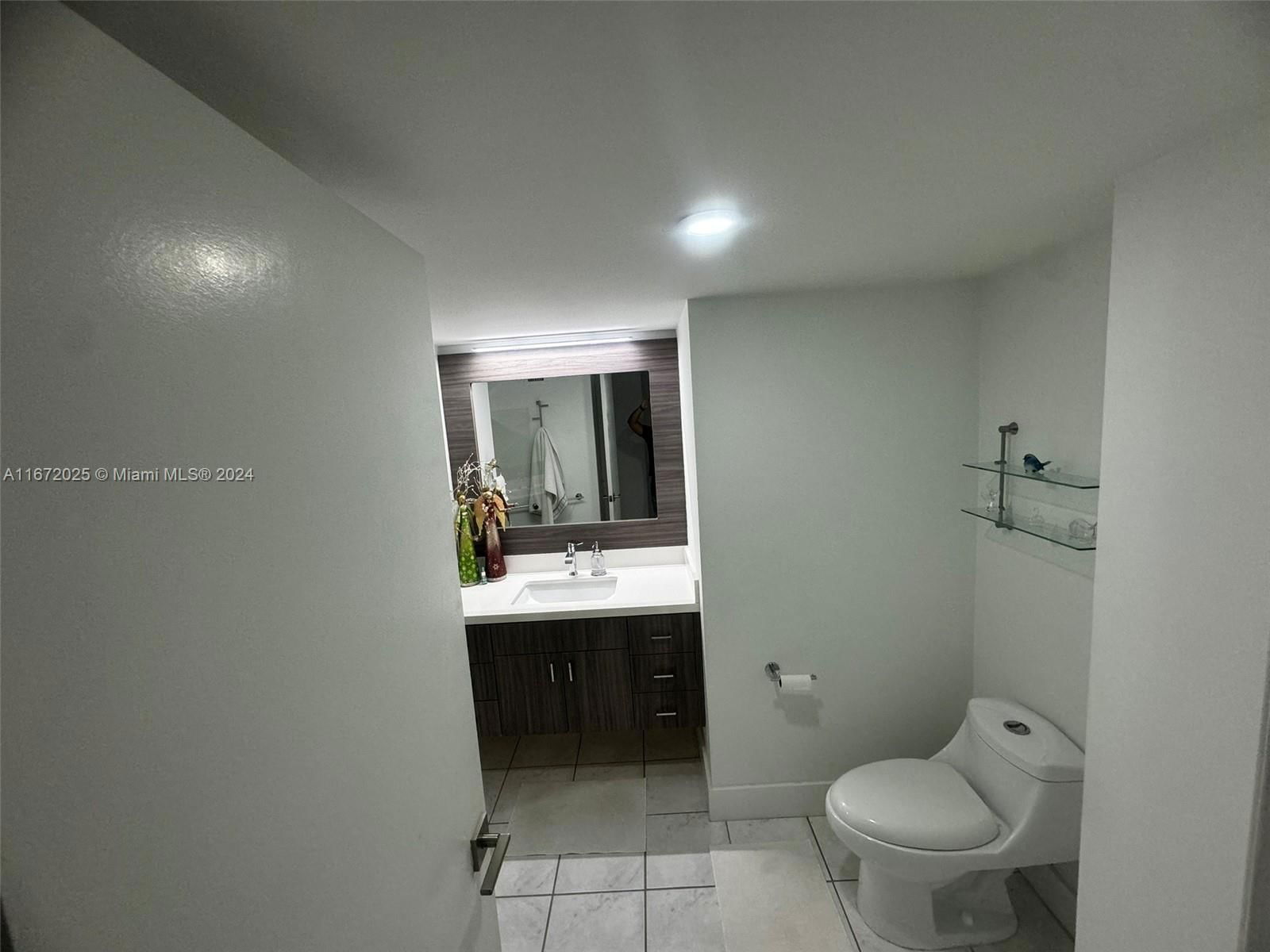 Real estate property located at 1351 Miami Gardens Dr #625E, Miami-dade, Buckley Towers Condo, Miami, FL