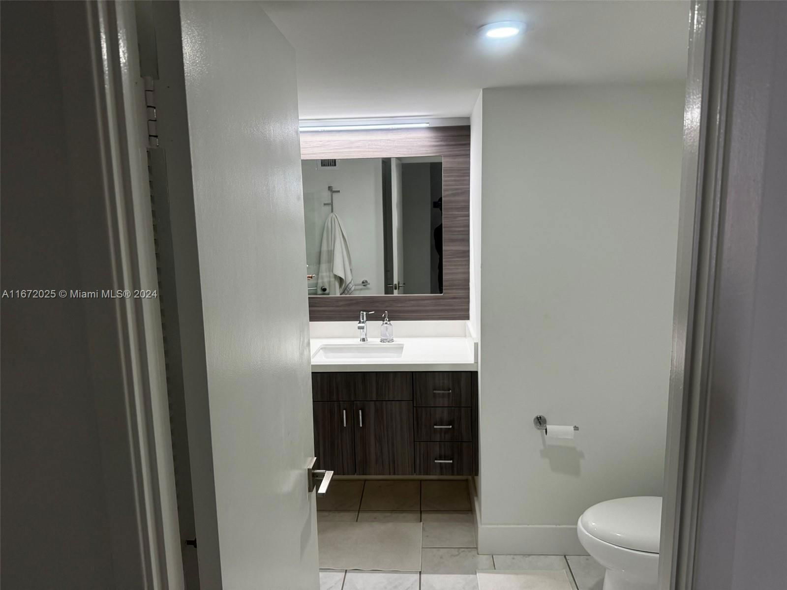 Real estate property located at 1351 Miami Gardens Dr #625E, Miami-dade, Buckley Towers Condo, Miami, FL