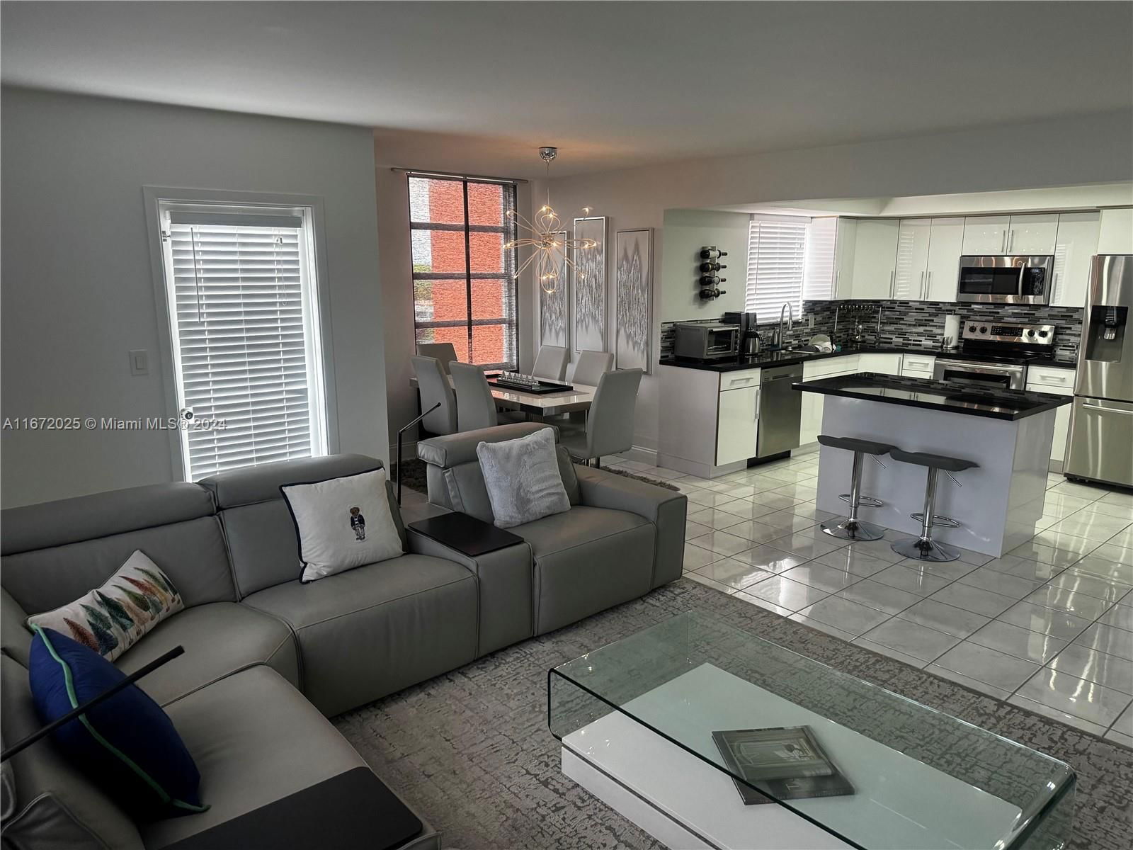 Real estate property located at 1351 Miami Gardens Dr #625E, Miami-dade, Buckley Towers Condo, Miami, FL