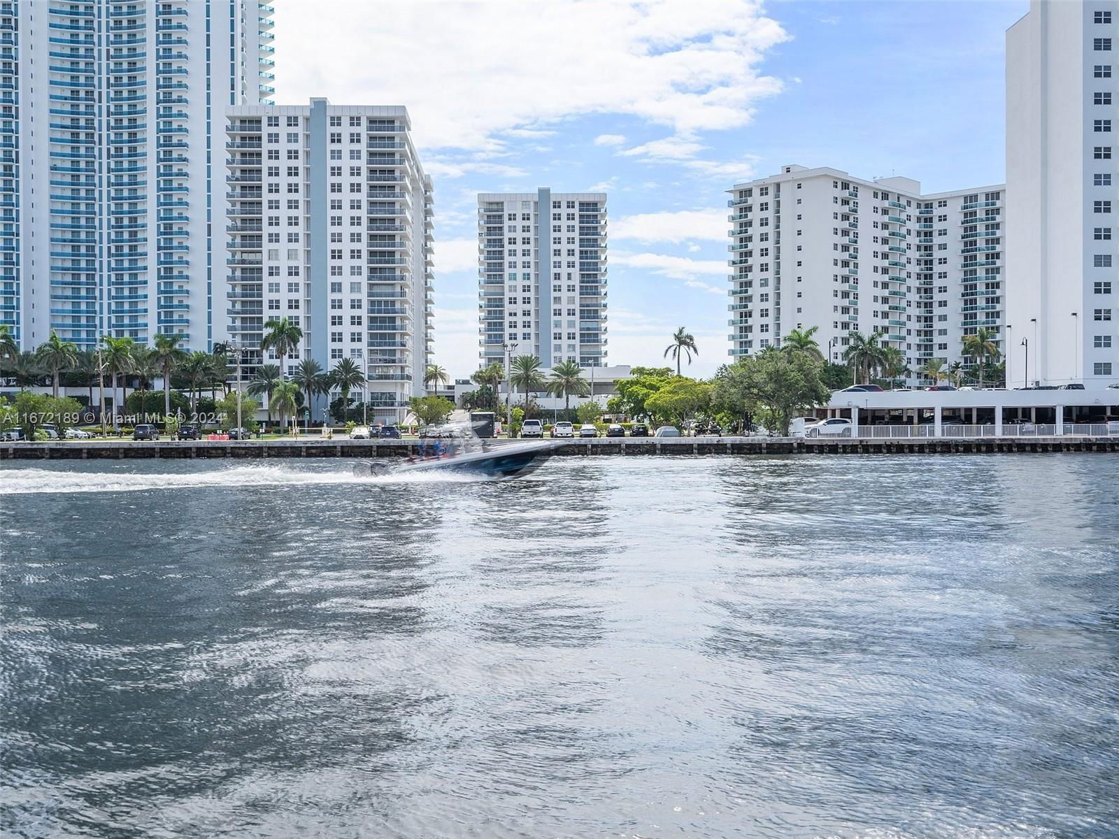 Real estate property located at 800 Parkview Dr #616, Broward, OCEANVIEW PARK CONDO, Hallandale Beach, FL