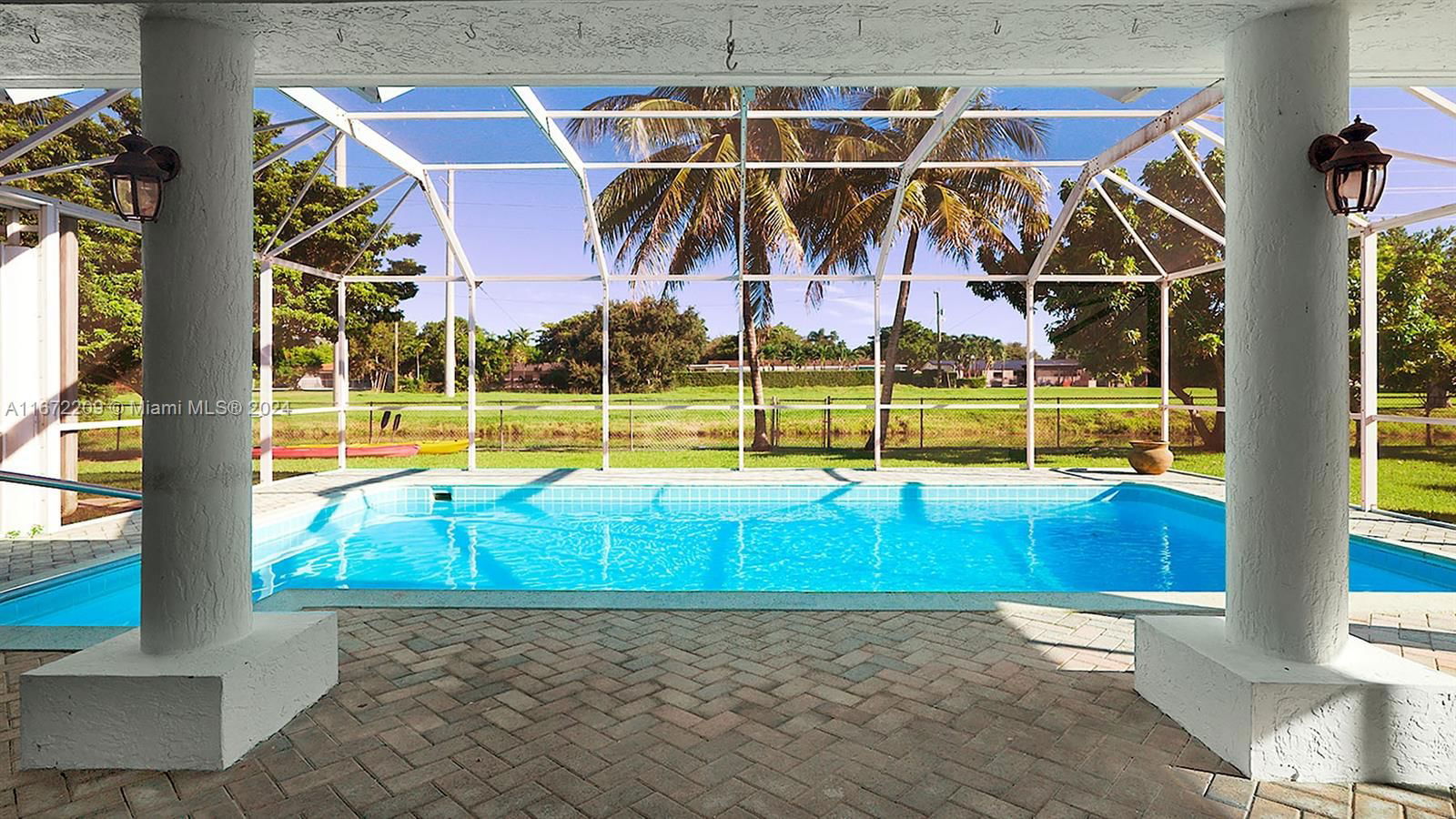 Real estate property located at 8021 140th Ter, Miami-Dade, ROYAL PALM ESTATES REPLAT, Palmetto Bay, FL