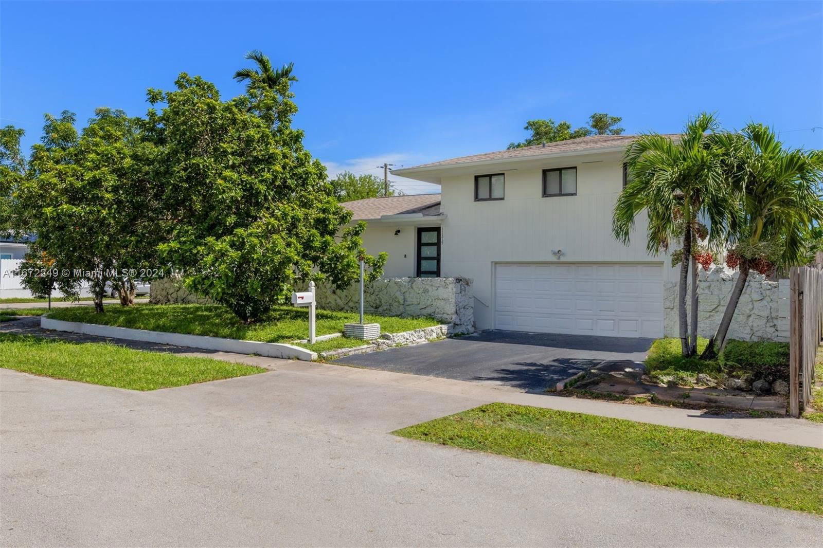 Real estate property located at 11315 12th Ave, Miami-Dade, PUCKBAIL SUB, Miami, FL