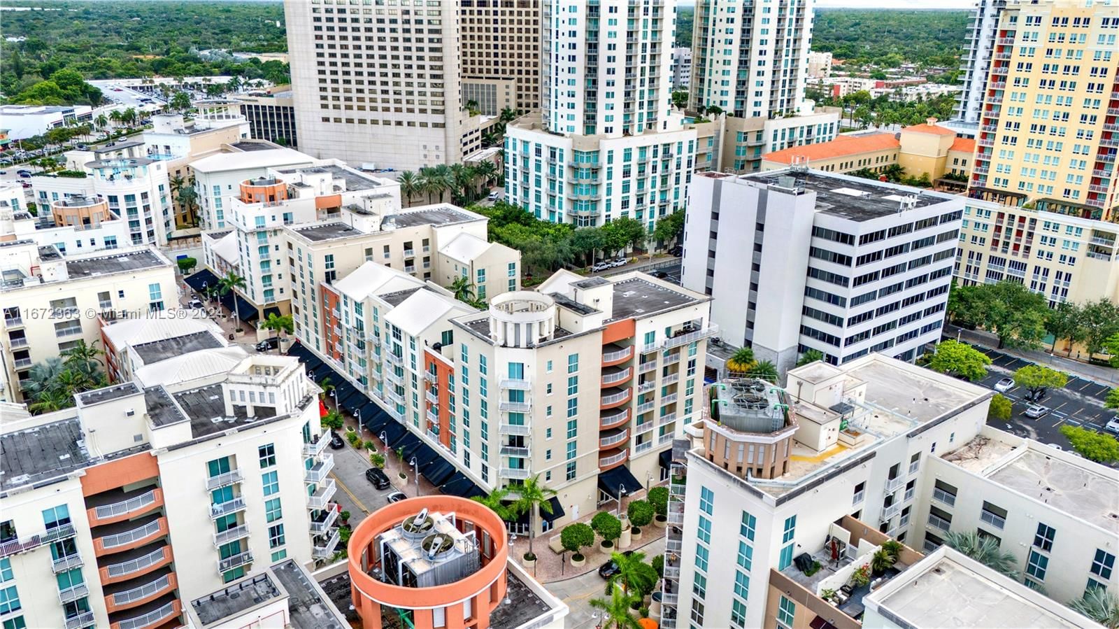 Real estate property located at 7280 89th St D302, Miami-dade, Downtown Dadeland Condo N, Miami, FL