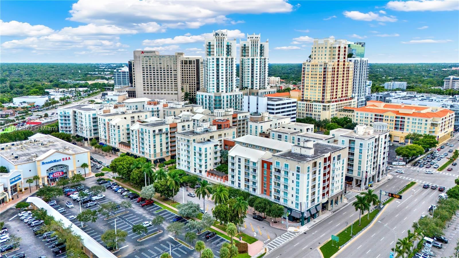 Real estate property located at 7280 89th St D302, Miami-dade, Downtown Dadeland Condo N, Miami, FL