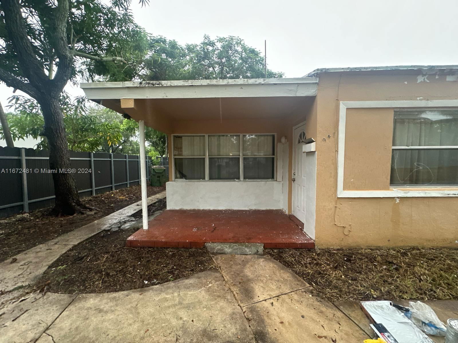 Real estate property located at 941 140th St, Miami-Dade, BISCAYNE HIGHLANDS, North Miami, FL