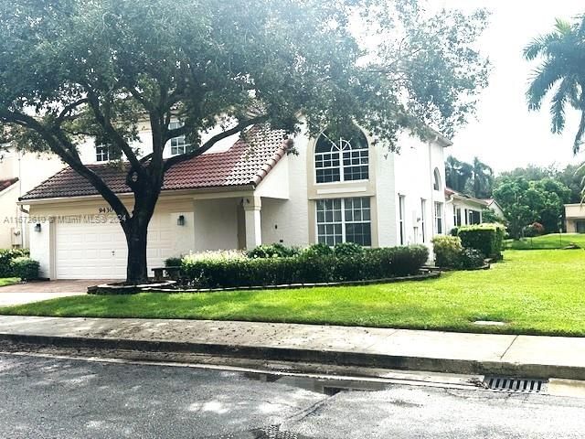 Real estate property located at 9430 Oak Grove Cir, Broward, OAK GROVE AT FOREST RIDGE, Davie, FL