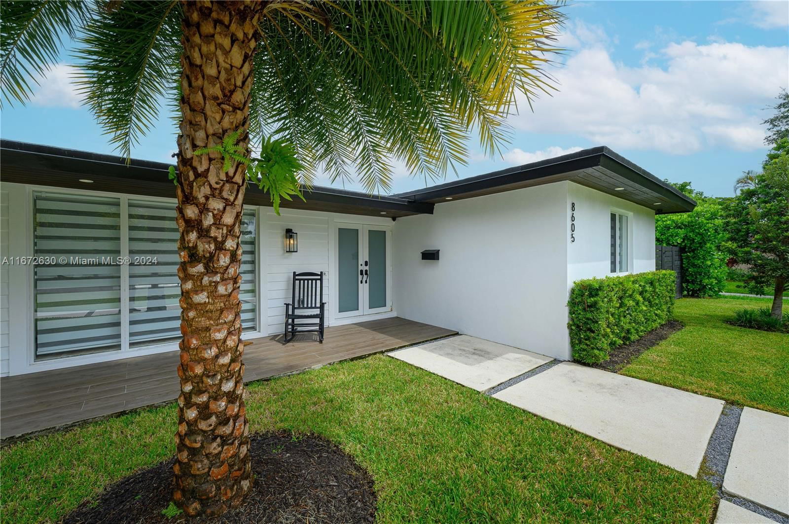 Real estate property located at 8605 162nd Street, Miami-Dade, CORAL REEF ESTATES 5TH AD, Palmetto Bay, FL