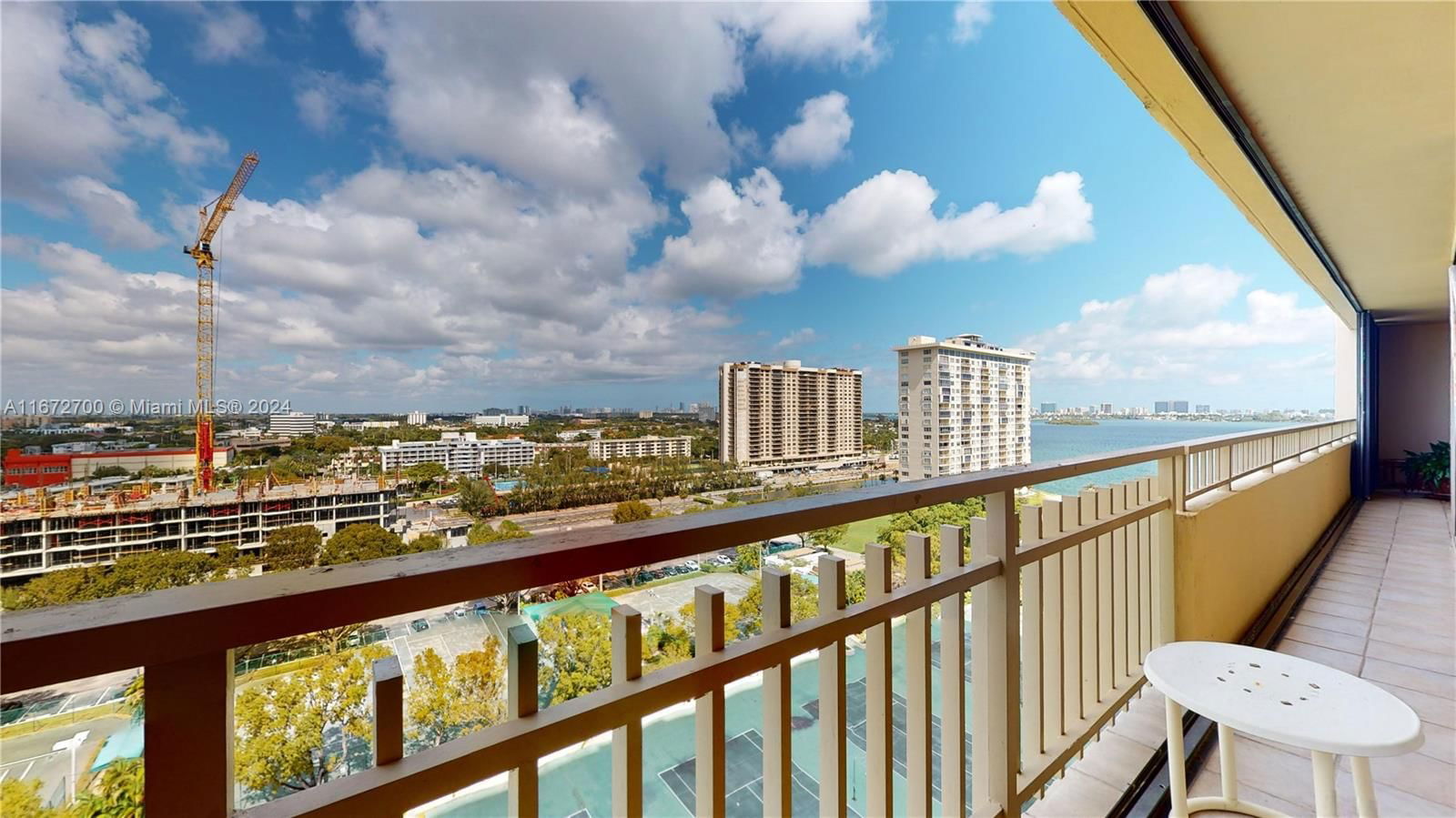 Real estate property located at 11113 Biscayne Blvd #1252, Miami-Dade, JOCKEY CLUB III CONDO, Miami, FL