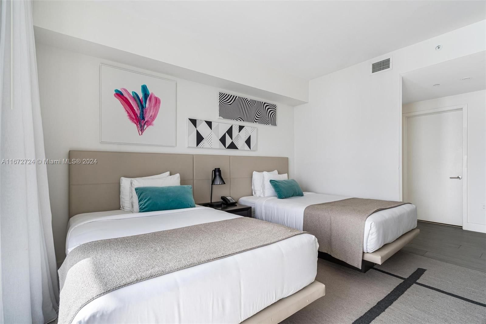 Real estate property located at 4010 Ocean Dr T3707, Broward, 4010 South Ocean Condo, Hollywood, FL