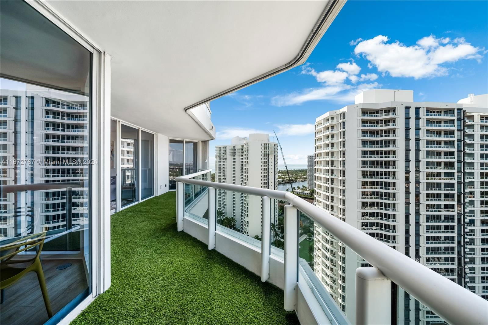 Real estate property located at 21205 Yacht Club Dr #2703, Miami-dade, North Tower At The Point, Aventura, FL