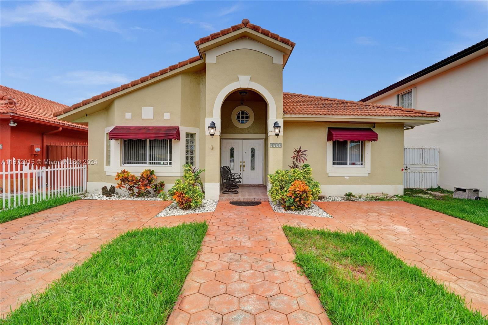 Real estate property located at 8738 141st Ter, Miami-Dade, AVALON ESTATES, Miami Lakes, FL