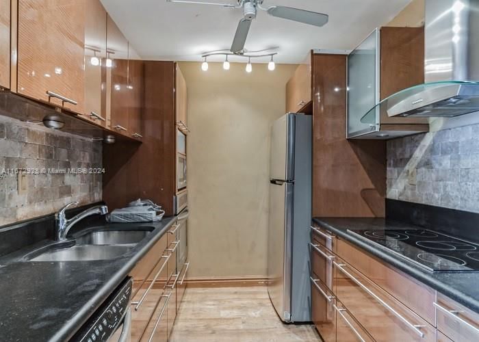 Real estate property located at 20225 34th Ct #2012, Miami-dade, Delvista Towers Condo, Aventura, FL