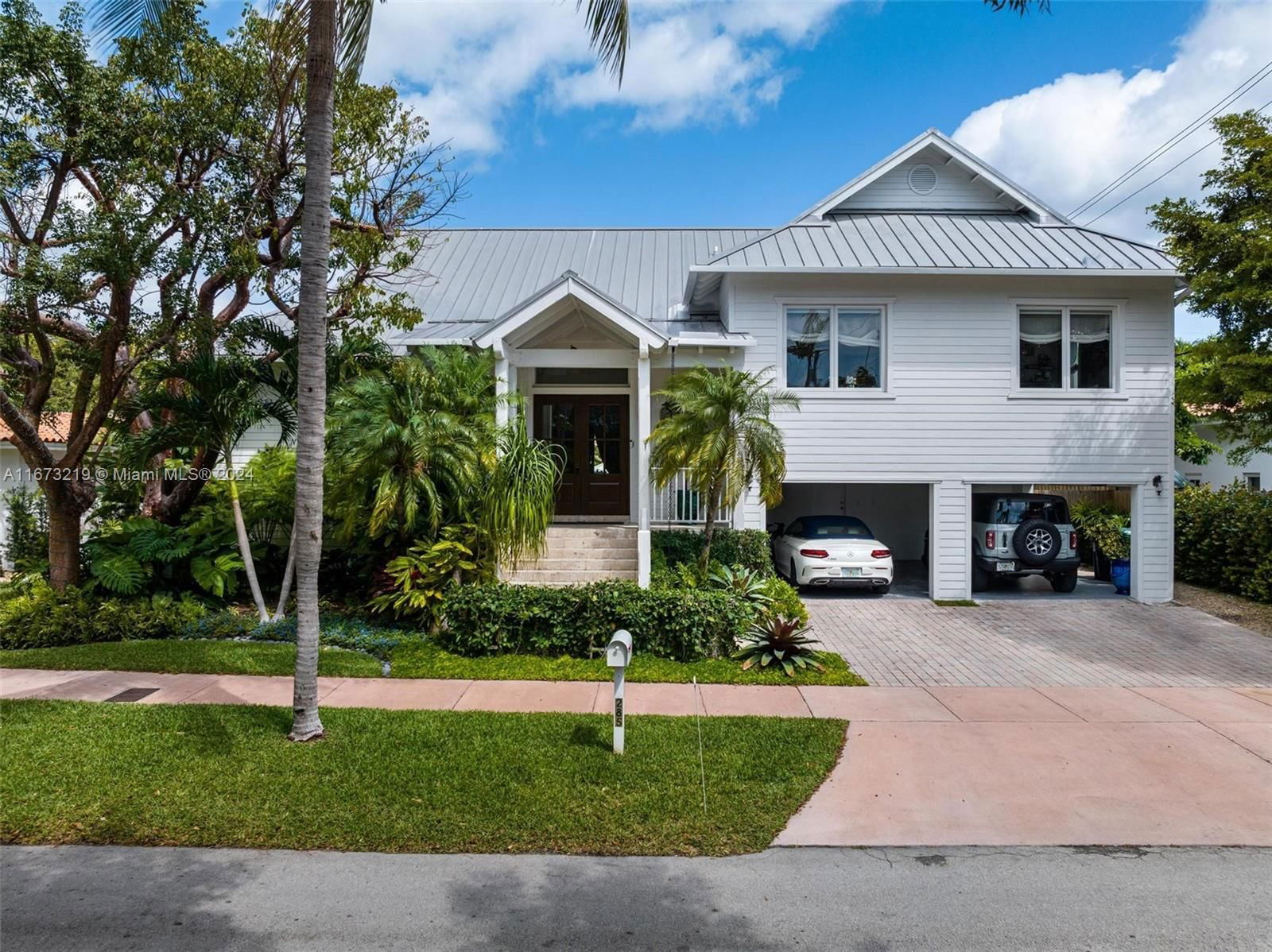 Real estate property located at 285 Enid Drive, Miami-Dade, BISCAYNE KEY ESTATES, Key Biscayne, FL