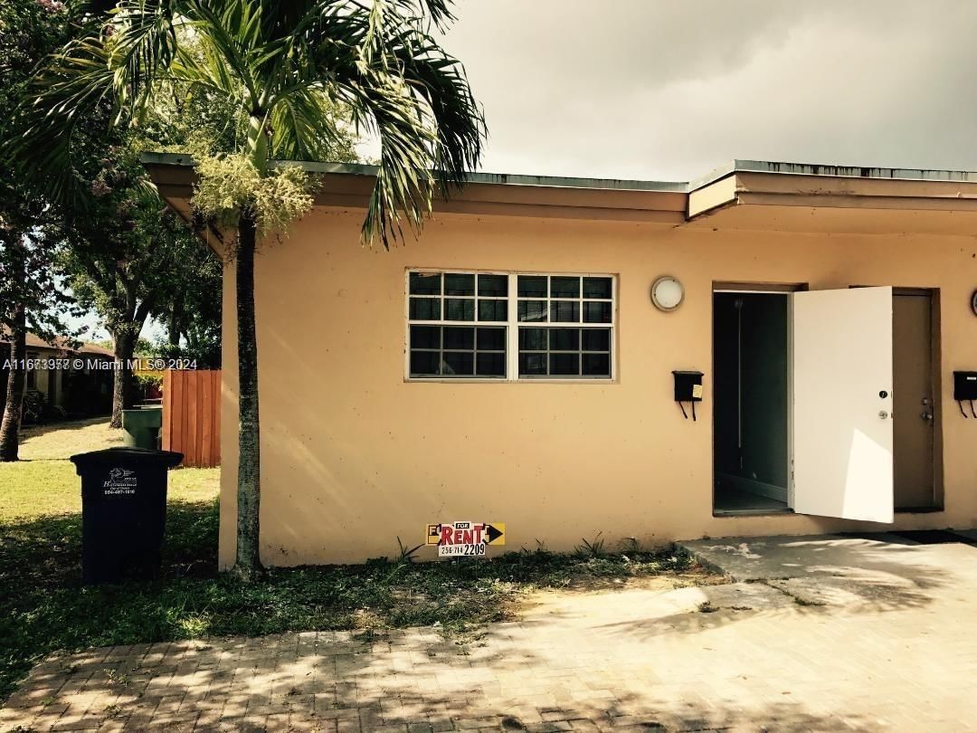 Real estate property located at 823-825 9 st, Broward, Hallandale, Hallandale Beach, FL