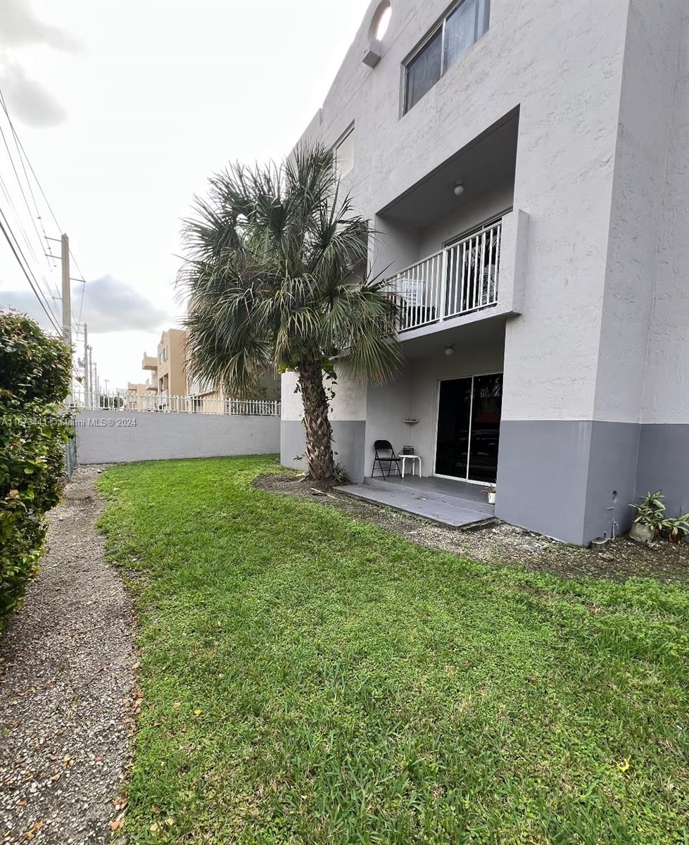 Real estate property located at 2660 76th St #101, Miami-Dade, TERRAZAS DEL SOL CONDO, Hialeah, FL