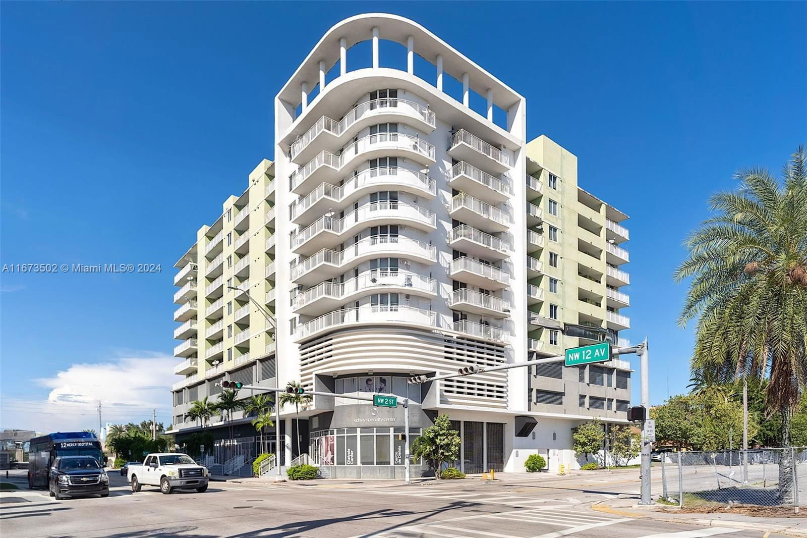 Real estate property located at 219 12th Ave #809, Miami-Dade, SAN LORENZO CONDO, Miami, FL