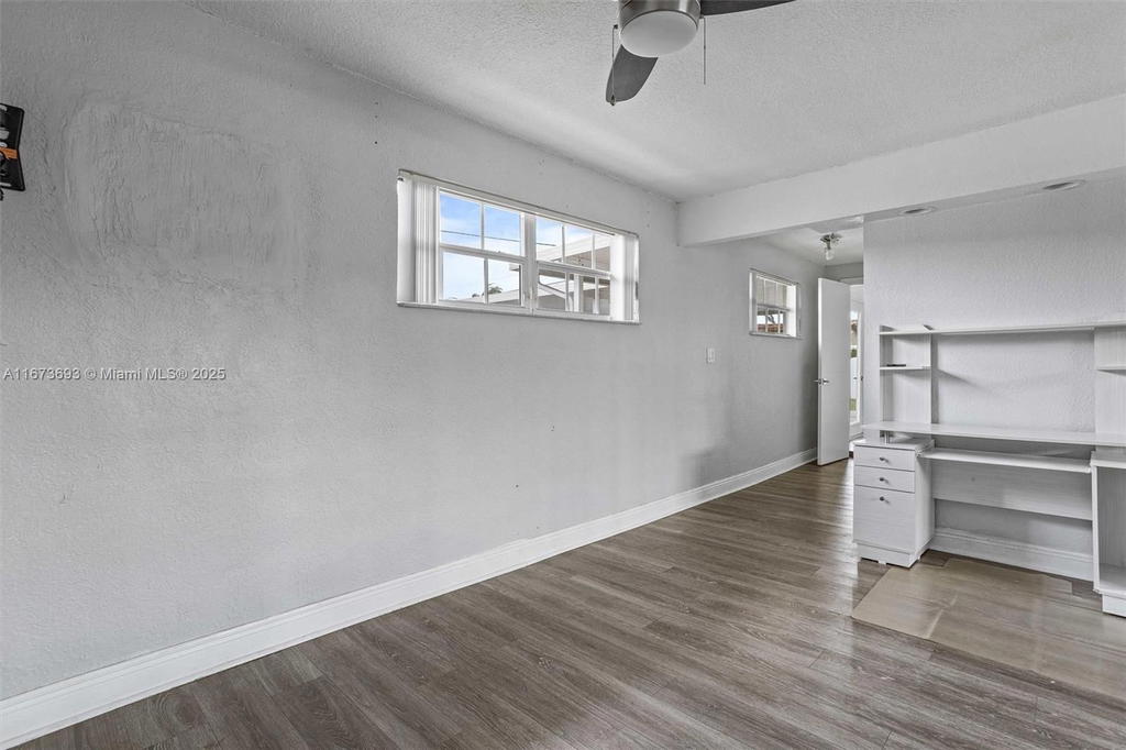 Real estate property located at 5470 9th Ln, Miami-dade, Palm Springs 5th Addn Sec, Hialeah, FL