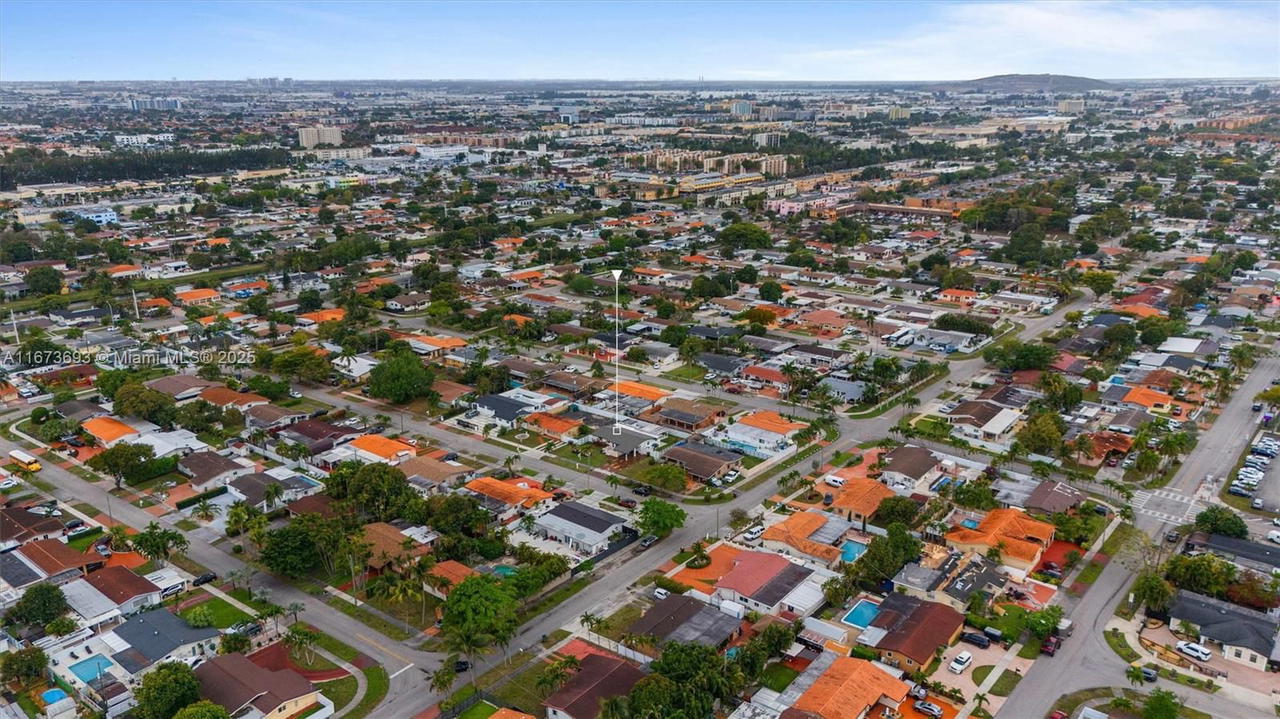 Real estate property located at 5470 9th Ln, Miami-dade, Palm Springs 5th Addn Sec, Hialeah, FL