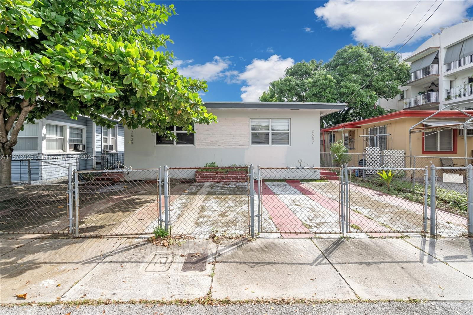 Real estate property located at 2637 23rd Ct, Miami-Dade, WESTHAVEN, Miami, FL