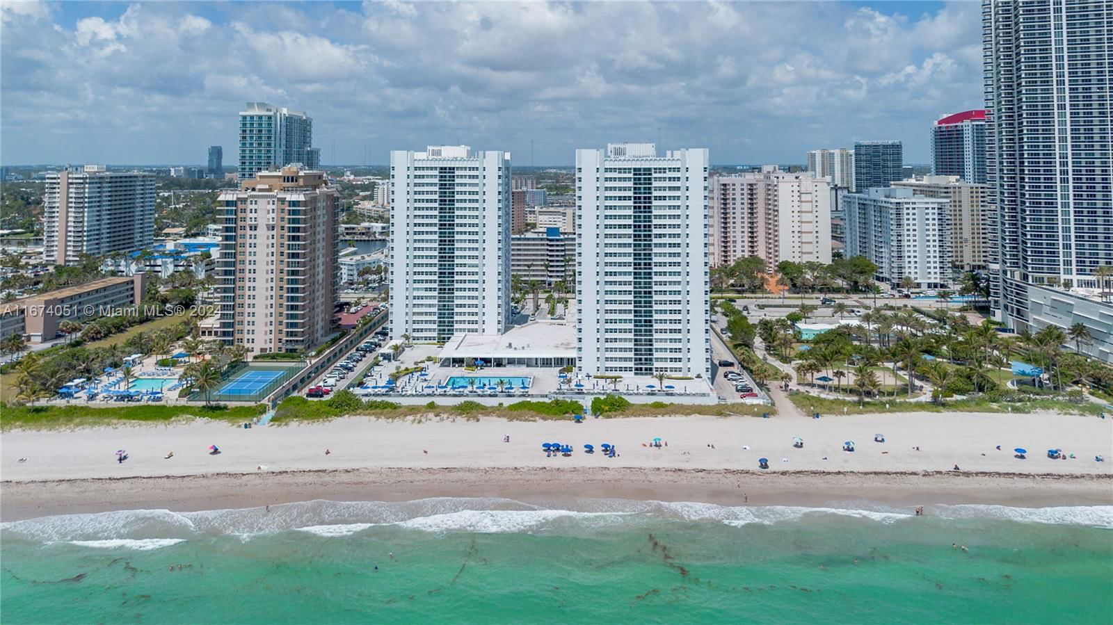 Real estate property located at 1880 Ocean Dr PH1, Broward, LA MER ESTATES WEST CONDO, Hallandale Beach, FL