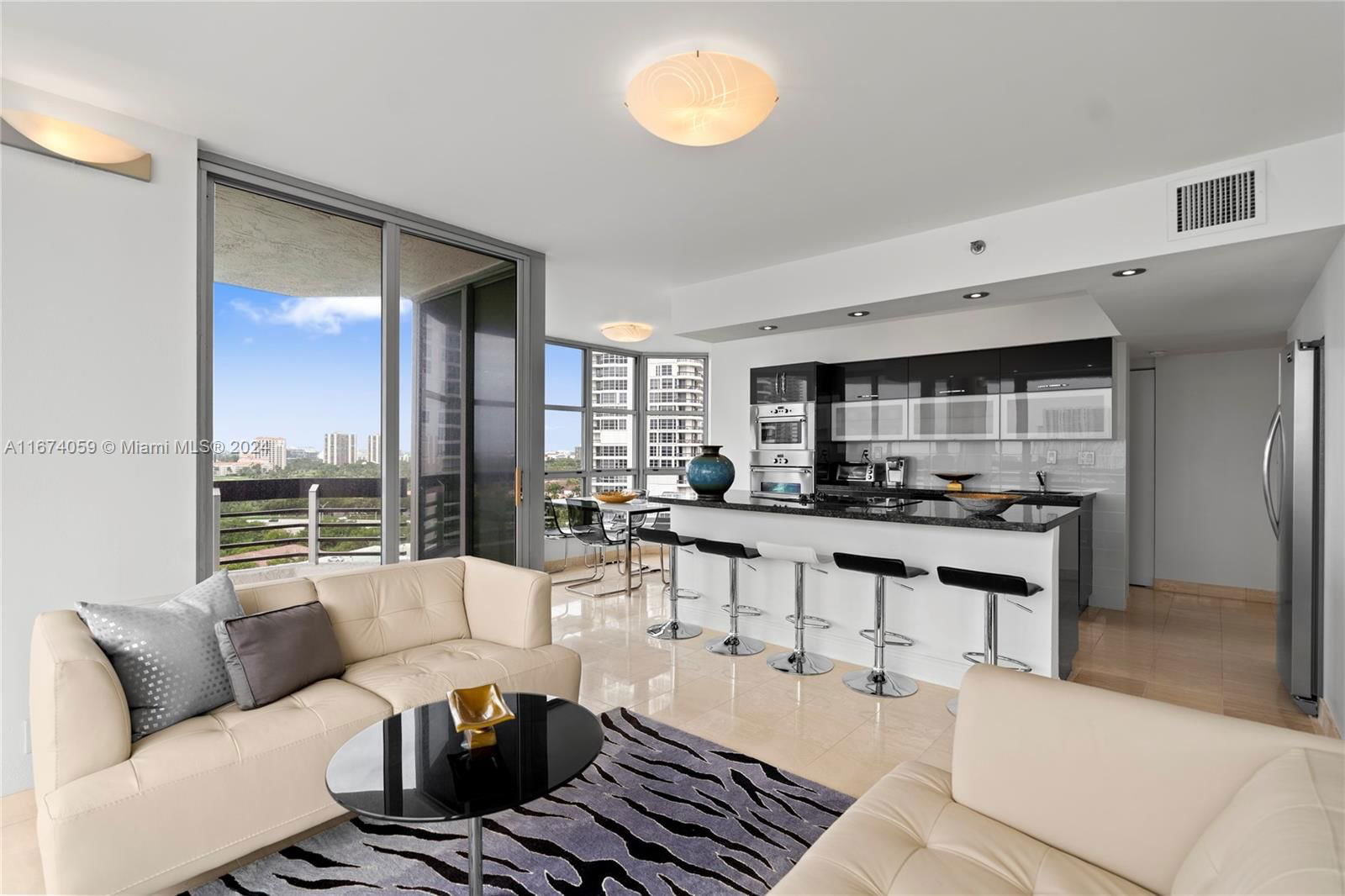 Real estate property located at 3600 Mystic Pointe Dr #1606, Miami-dade, Mystic Pointe Condo No On, Aventura, FL