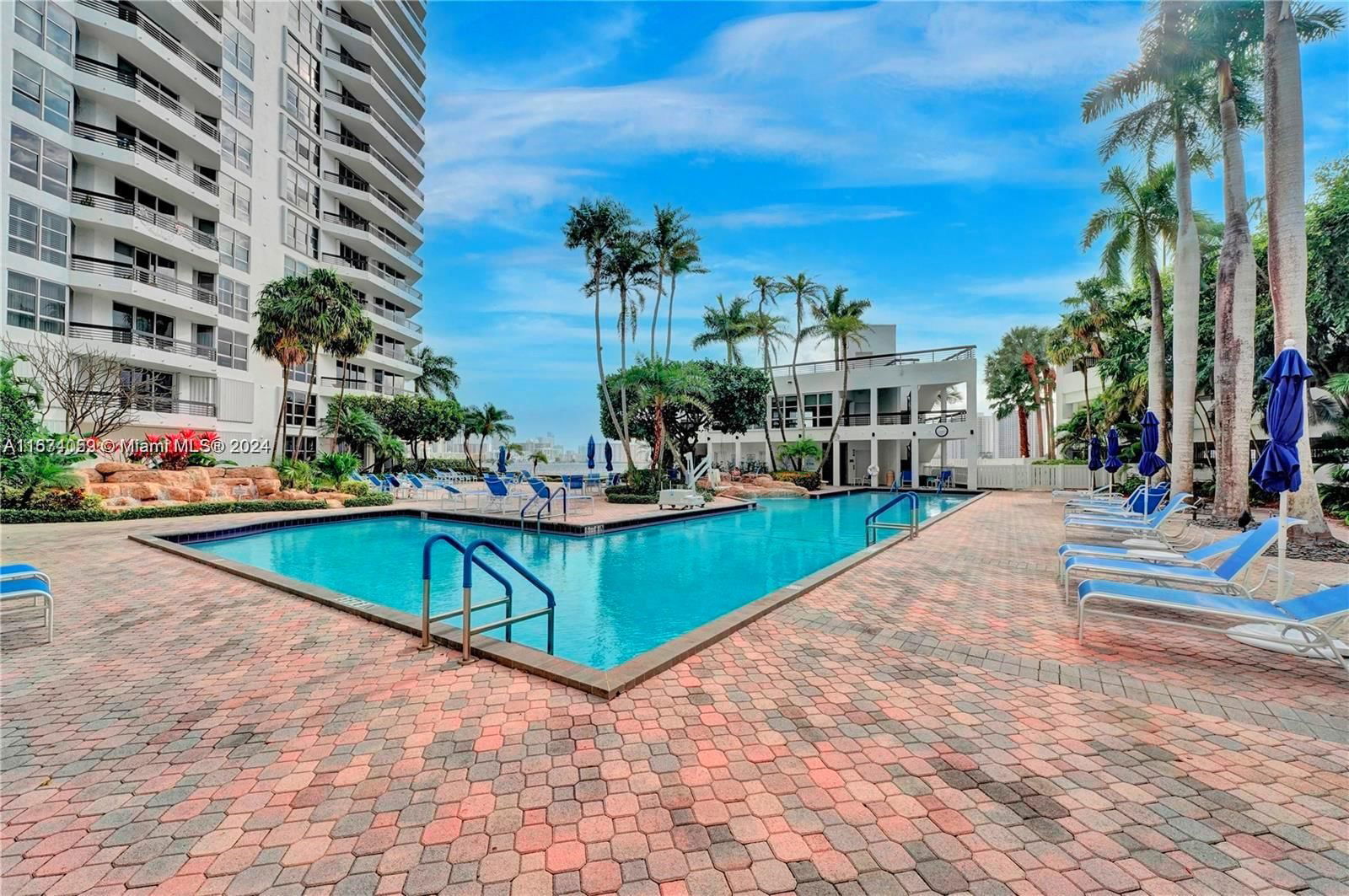 Real estate property located at 3600 Mystic Pointe Dr #1606, Miami-dade, Mystic Pointe Condo No On, Aventura, FL