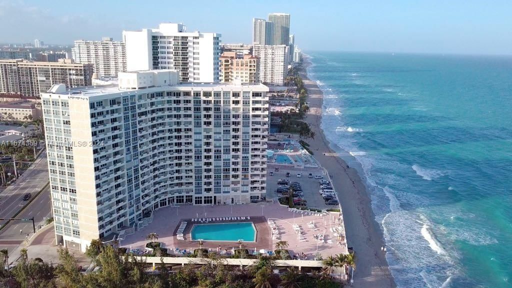 Real estate property located at 3180 Ocean Dr #1617, Broward, PARKER DORADO CONDO, Hallandale Beach, FL