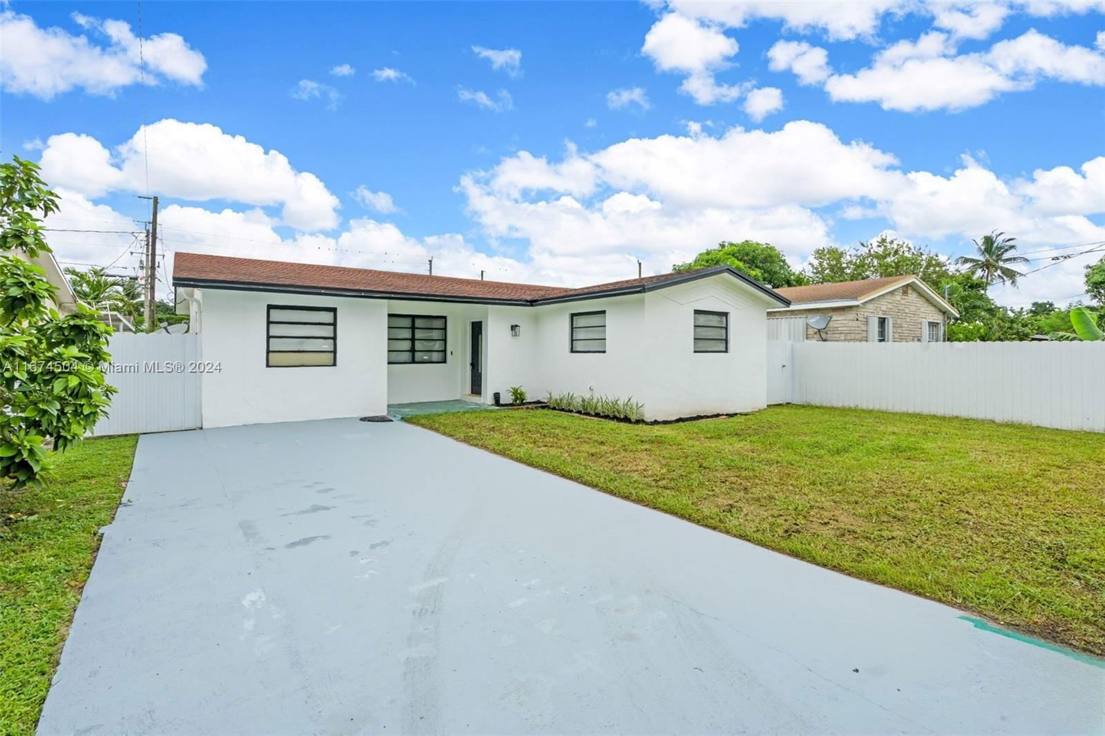 Real estate property located at 335 173rd St, Miami-Dade, SEABOARD PARK, North Miami Beach, FL