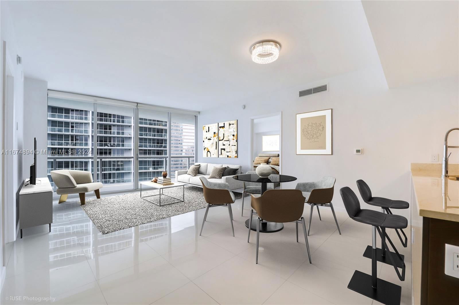 Real estate property located at 475 Brickell Ave #2709, Miami-Dade, ICONBRICKELL CONDO NO 1, Miami, FL