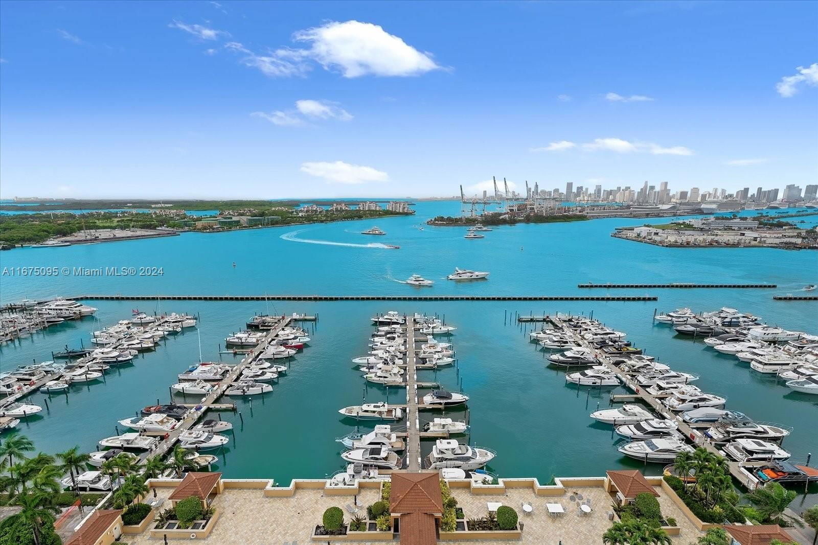 Real estate property located at 90 Alton Rd #2206, Miami-dade, Yacht Club At Portofino C, Miami Beach, FL