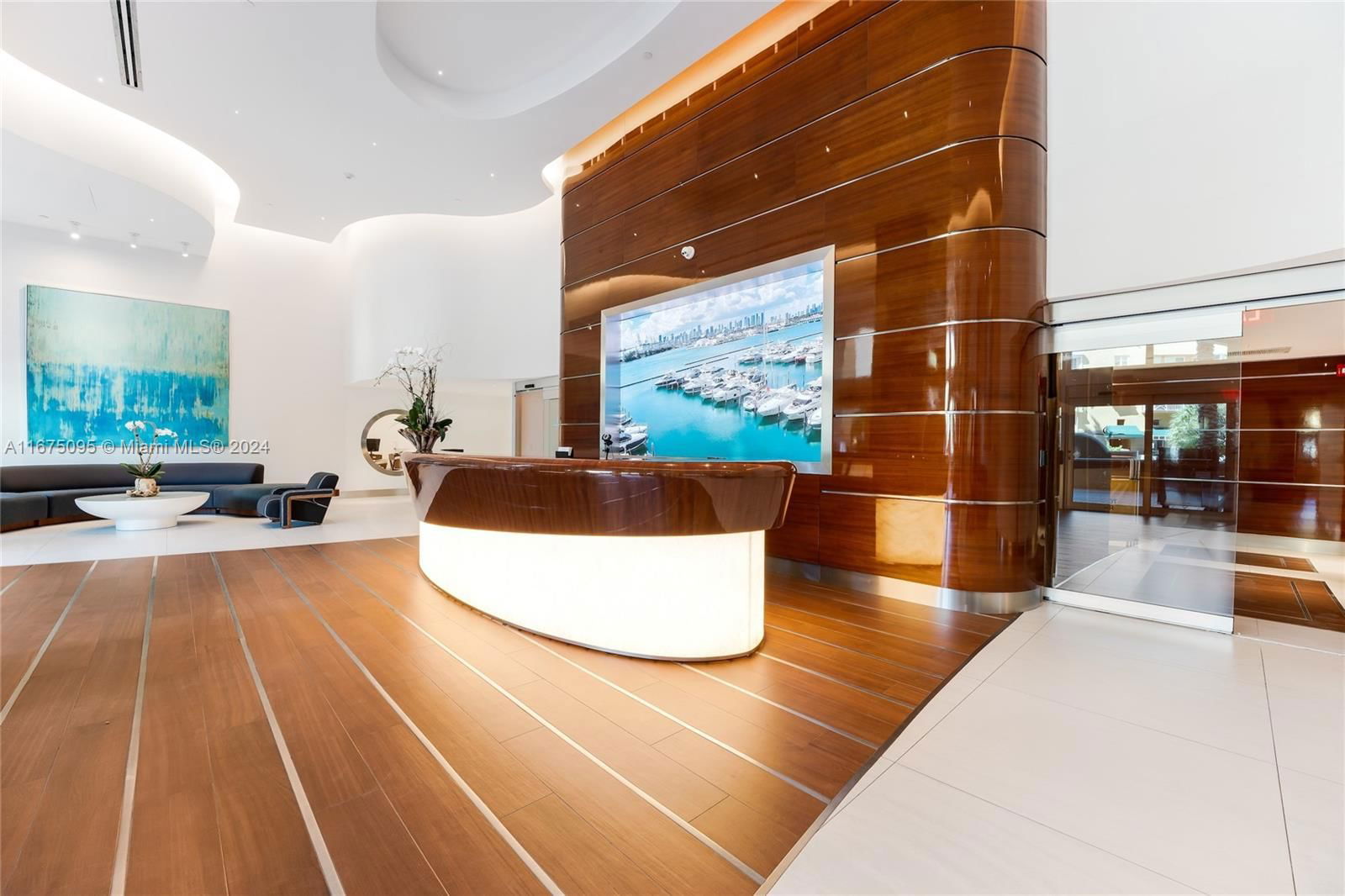 Real estate property located at 90 Alton Rd #2206, Miami-dade, Yacht Club At Portofino C, Miami Beach, FL