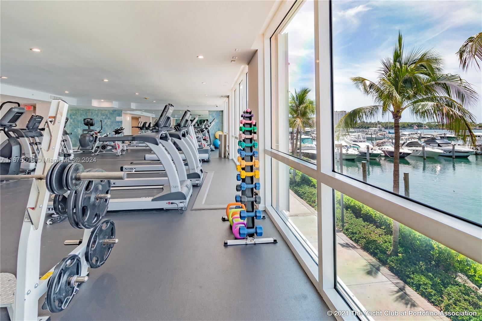 Real estate property located at 90 Alton Rd #2206, Miami-dade, Yacht Club At Portofino C, Miami Beach, FL