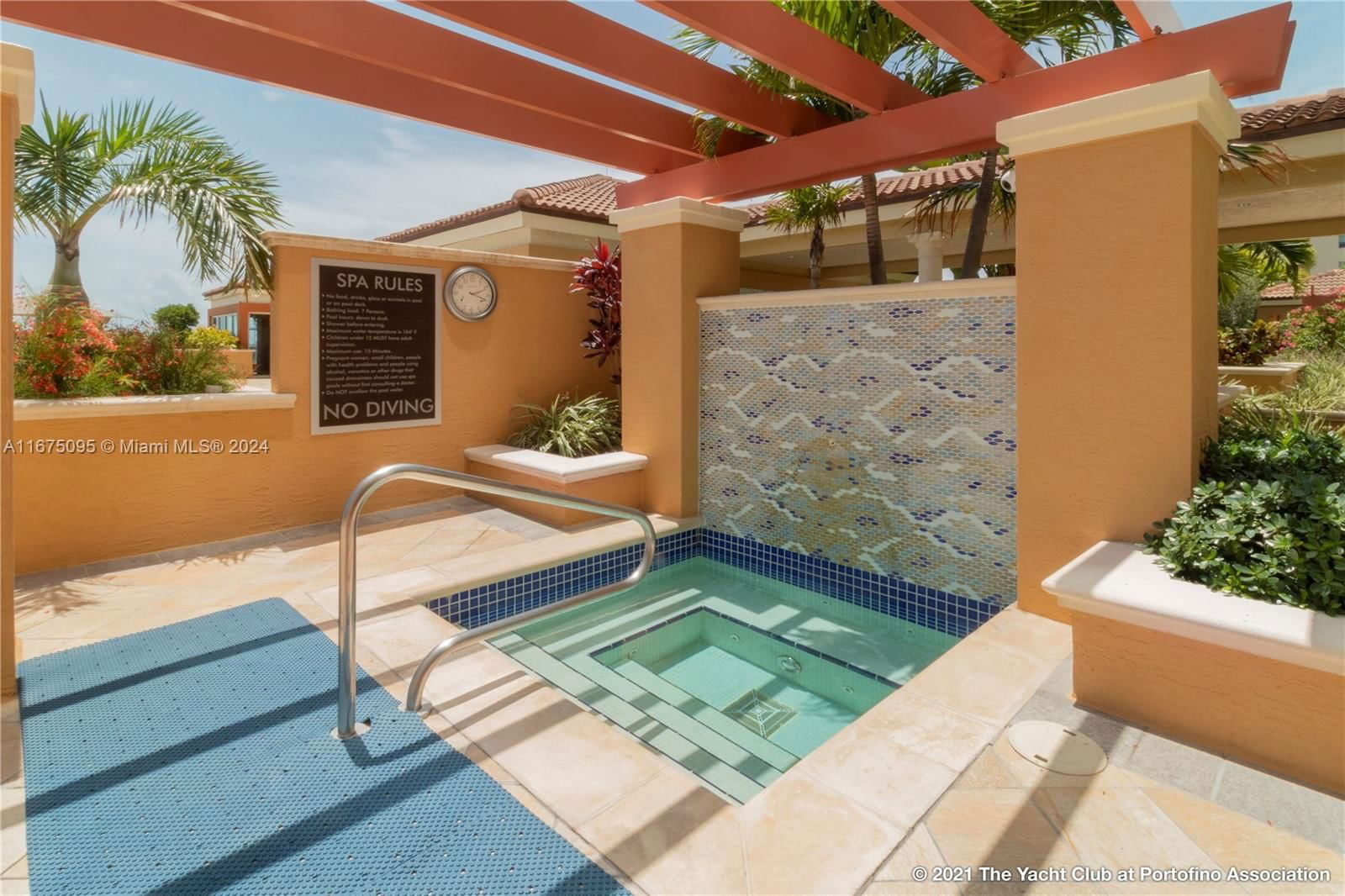 Real estate property located at 90 Alton Rd #2206, Miami-dade, Yacht Club At Portofino C, Miami Beach, FL