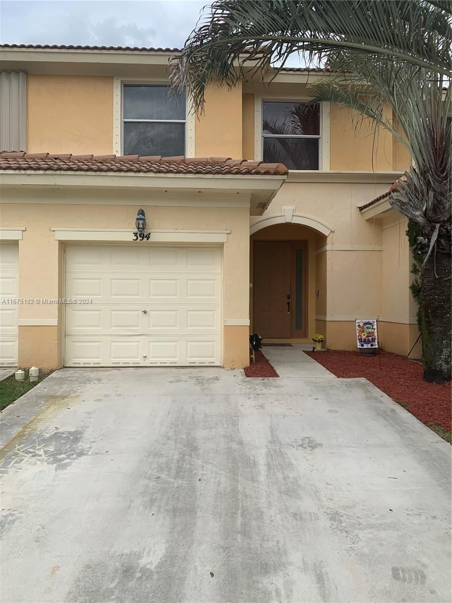 Real estate property located at 394 River Bluff Ln, Palm Beach, SEMINOLE ESTATES & TOWNHO, Royal Palm Beach, FL